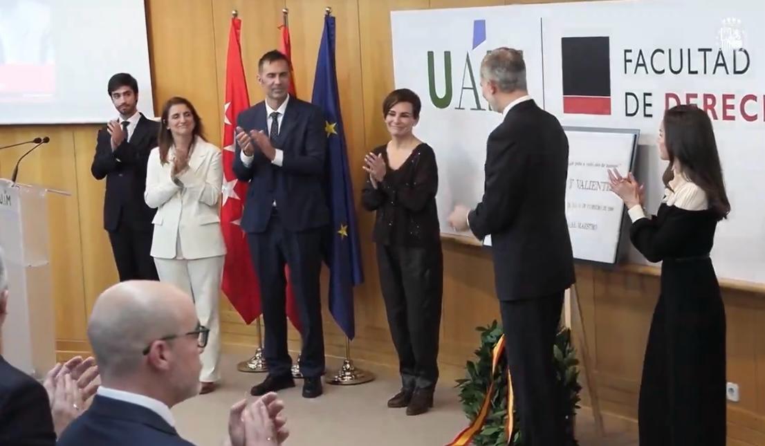 Maestro de ceremonias en el homenaje a Tomás y Valiente, presidido por Sus Majestades los Reyes – 5